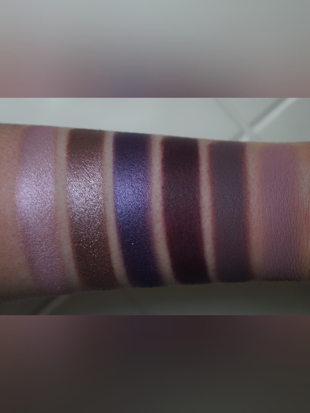 🧚♀️Viseart RARE Theory IV Amethyst Eyeshadow Palette NWT - Picture 2 of 8